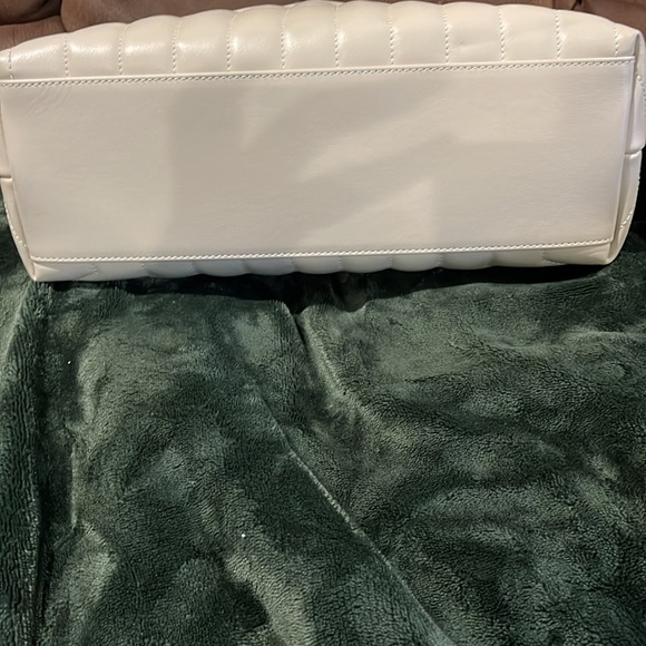 Beautiful Ysl LouLou medium chain leather - Picture 6 of 7